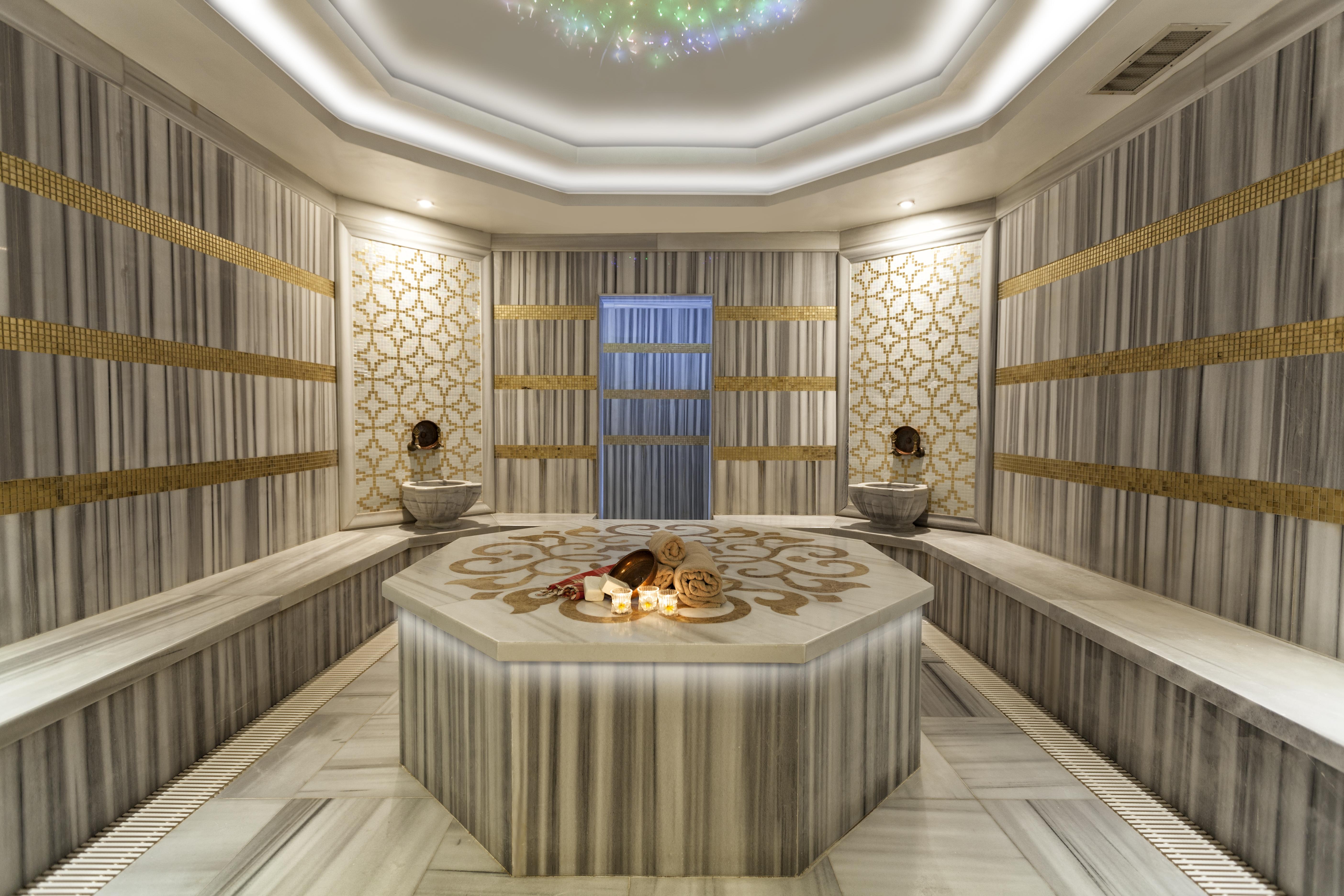 Ramada Plaza By Wyndham Izmit Hotel Kocaeli Exterior photo Turkish bath in Istanbul
